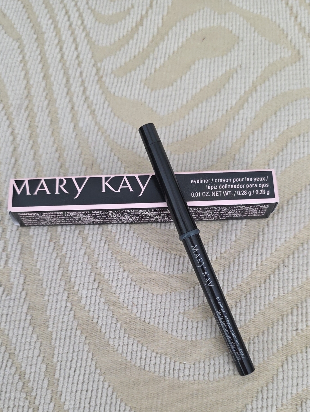 Mary Kay Steely Eyeliner Pencil - Classic Gray/Steel Color